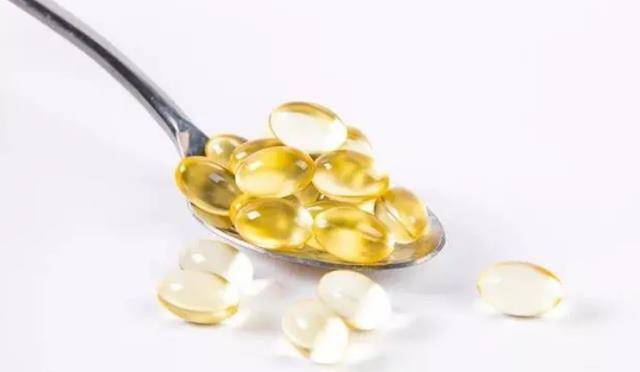 每天睡前,吃一粒维生素e的人,最后怎么样了?