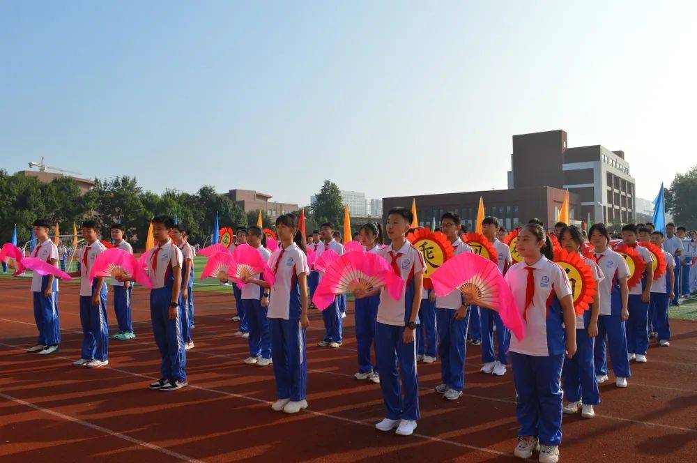 为孩子撑起一片灿烂星空——青大城阳附中唐吉芳老师