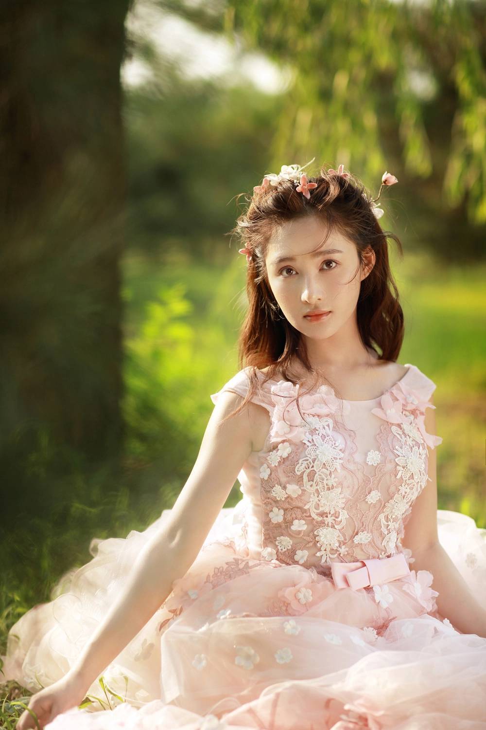 原创孙嘉璐绿野仙踪大片美得像精灵网友惊艳了初夏