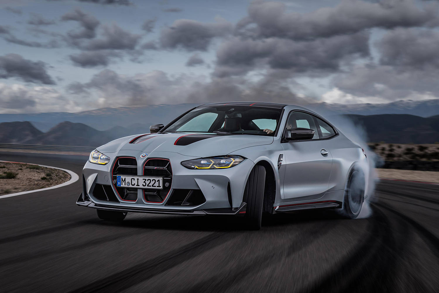 专为刷圈爱好者而生宝马m4csl官图发布
