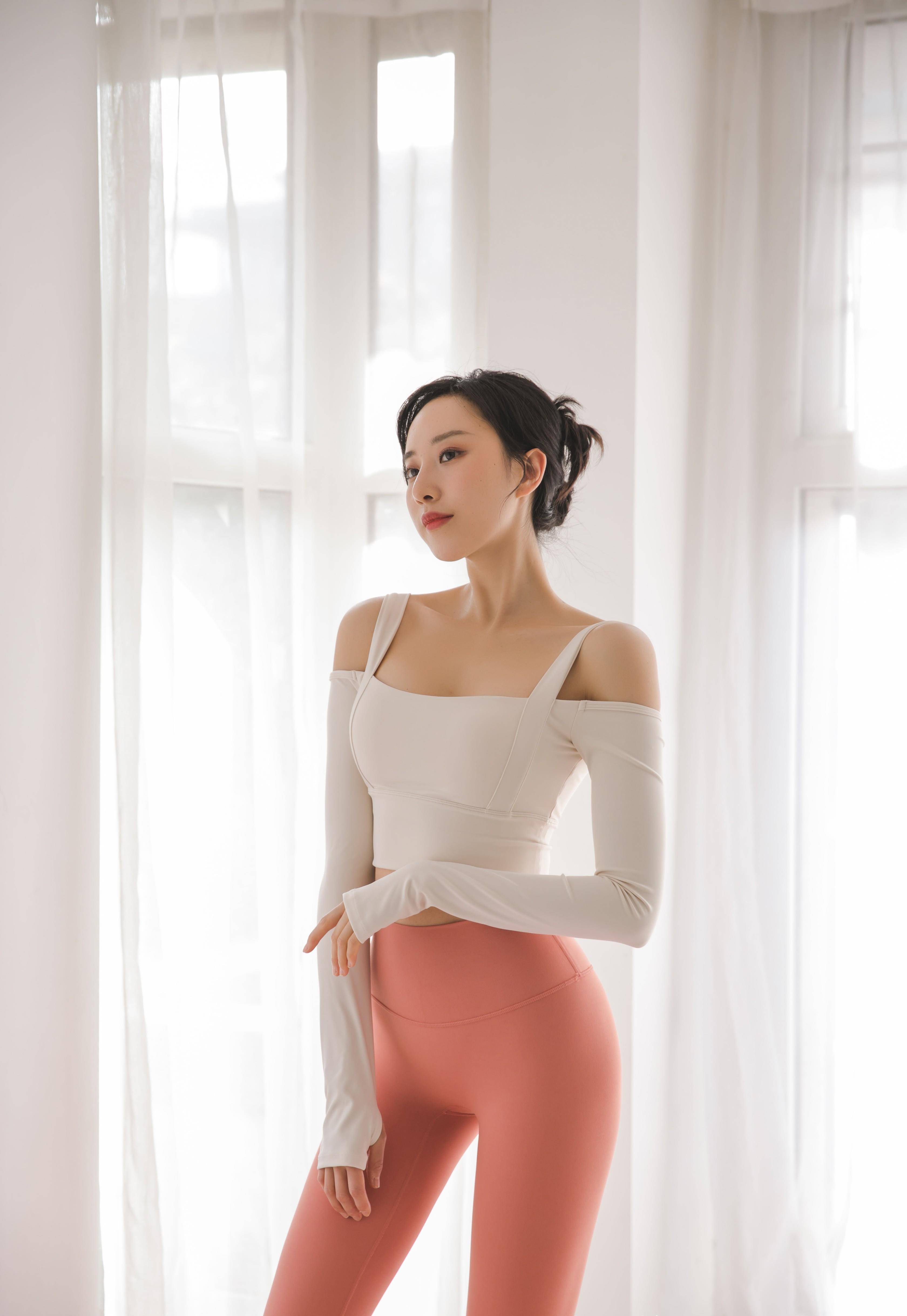 原创再多绯闻也难掩她的名品身材美身材路上关注这几点增围度不踩坑