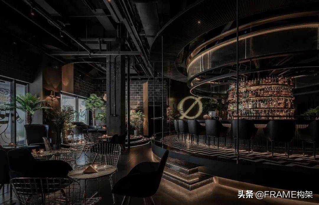 对话PLUTO孙东昊丨咖啡与酒，都市年轻人的精神燃料_酒吧_品牌_消费