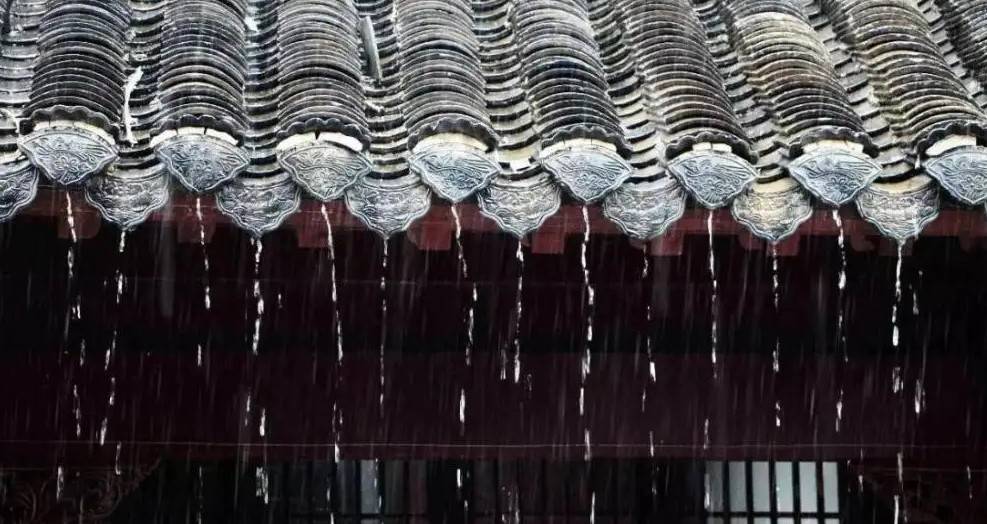 俗语"家有滴泪屋,三年两场哭",什么是滴泪屋?有科学依据吗?