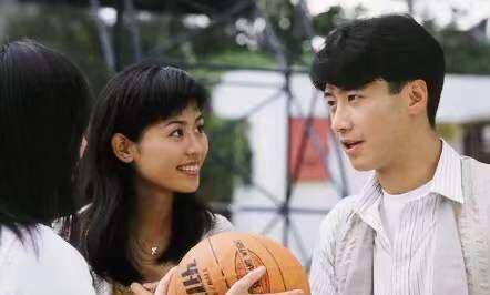 "李绮红:25岁爆红,让黎明爱而不得,却难逃家族魔咒_生活_钟汉良_观众