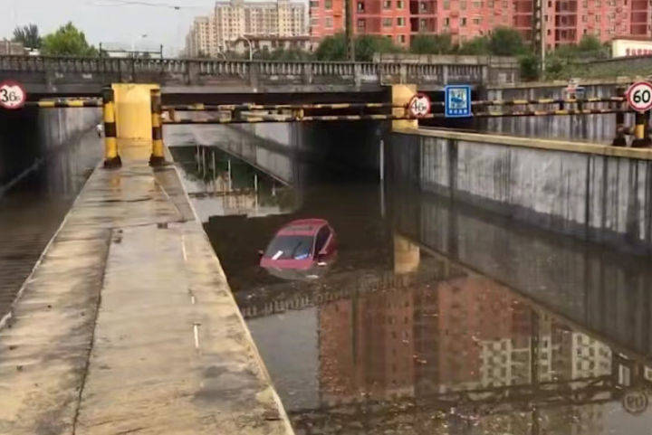 15W的二手哈弗H9，没有泡水胜似泡水，客户：幸亏检测了