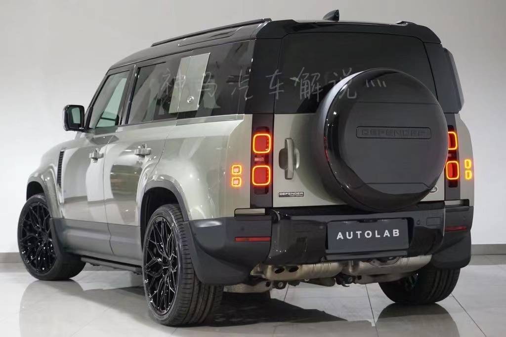 气场更强大新款路虎卫士来了越野套件四驱宽体车身更霸气