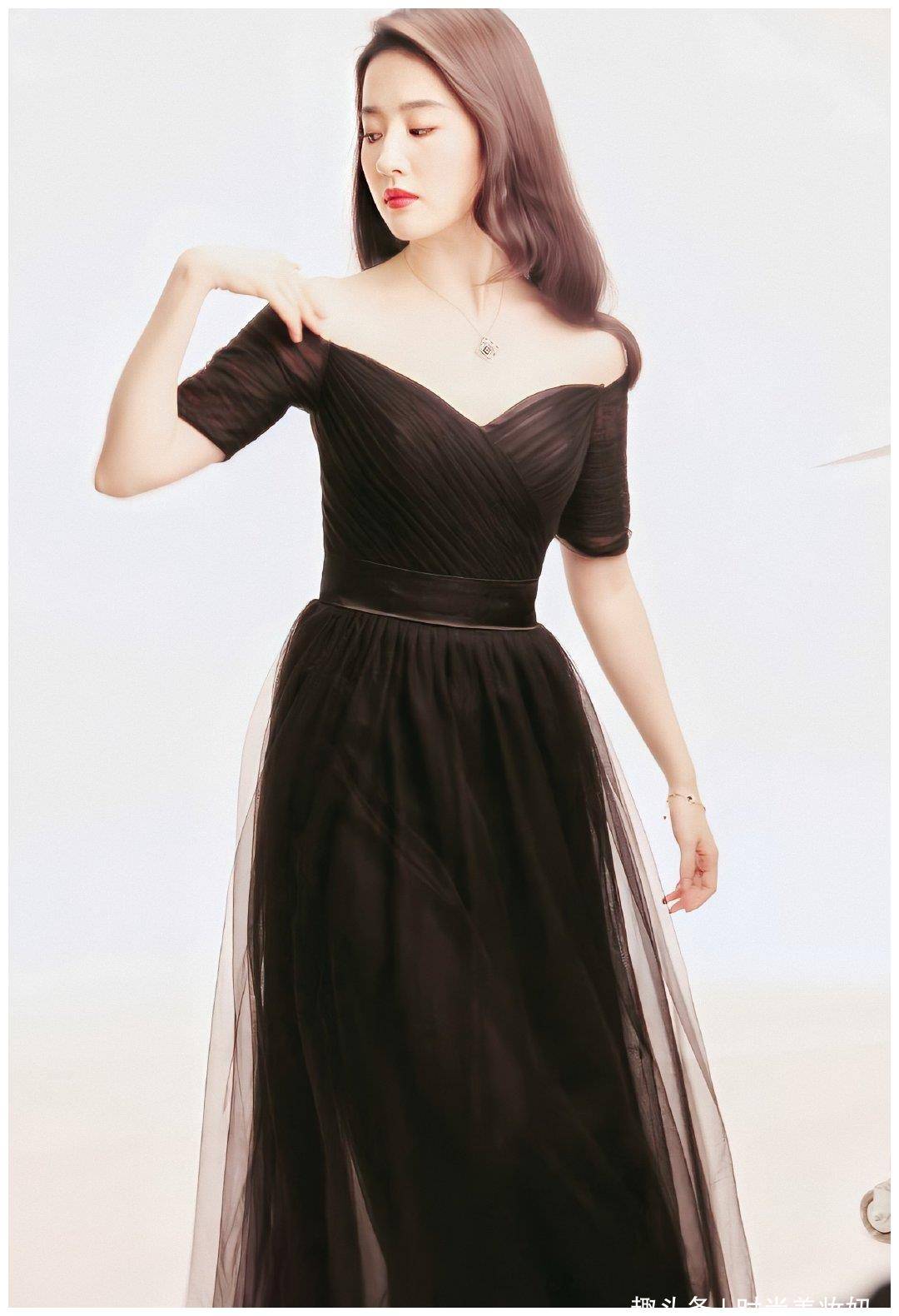 刘亦菲真是"人间尤物",穿黑色一字肩连衣裙配长卷发,美腻了_装饰_风格