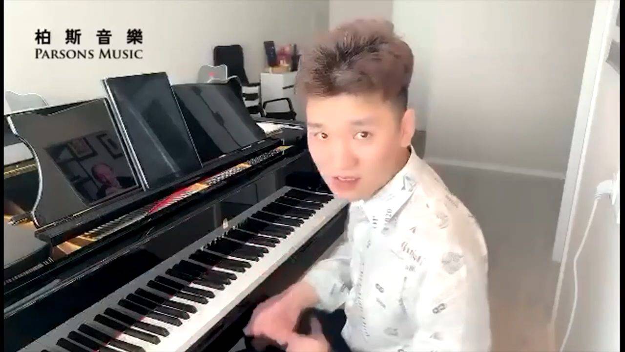 周韵清论钢琴演奏中动作协调的重要性正确练习和解决演奏技术问题