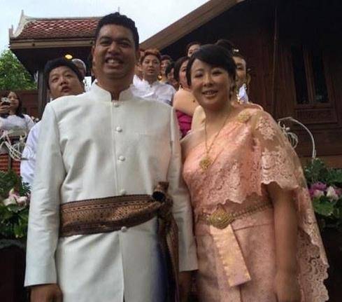 女排名将远嫁泰国,与洋丈夫跨国分居3年,40岁高龄升级做妈妈
