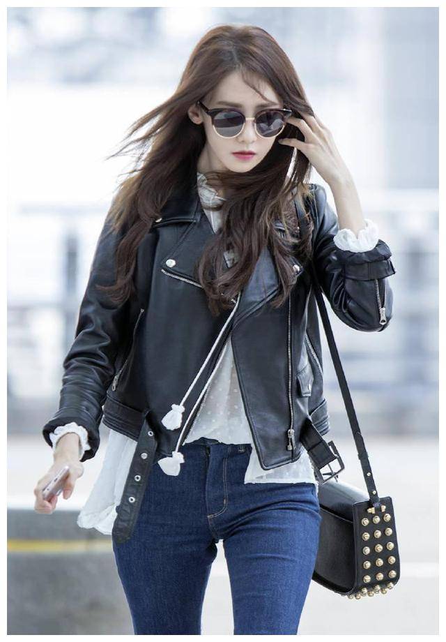 原创林允儿初春机场私服素颜上阵减龄又少女机场瞬间变秀场