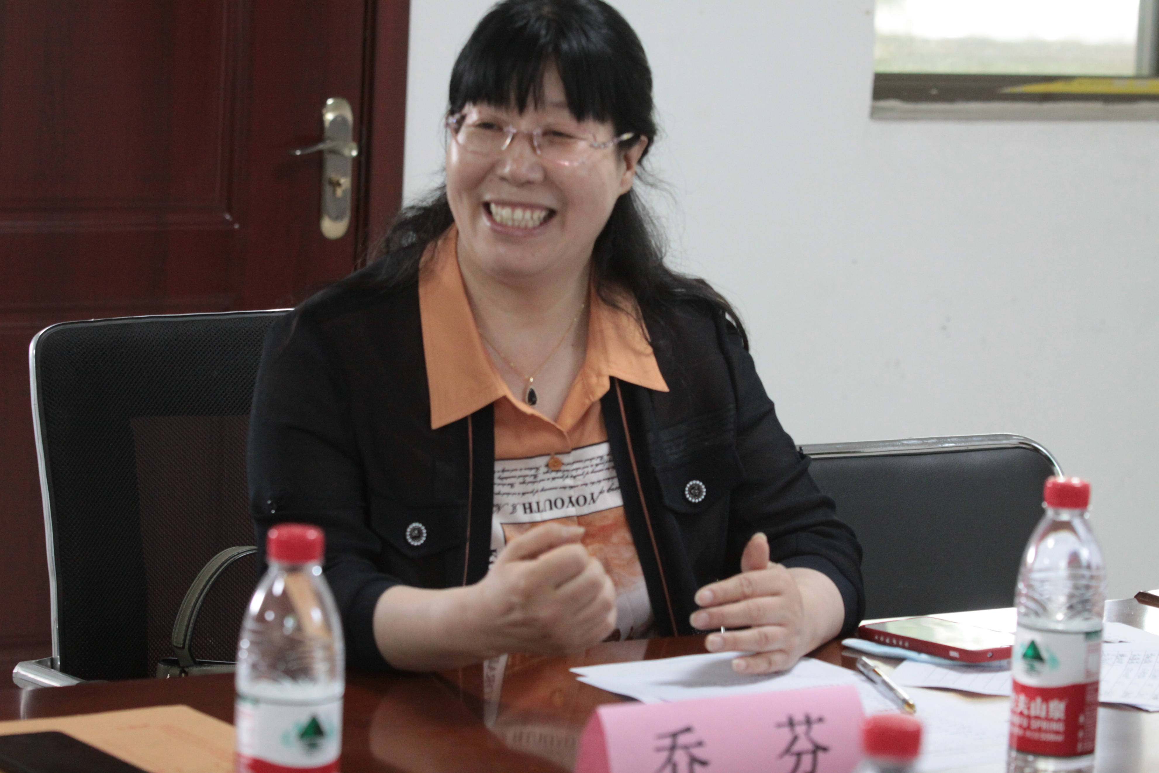 校企战略合作河北工程技术学院与村镇经济发展促进会甲蔬庄园签约