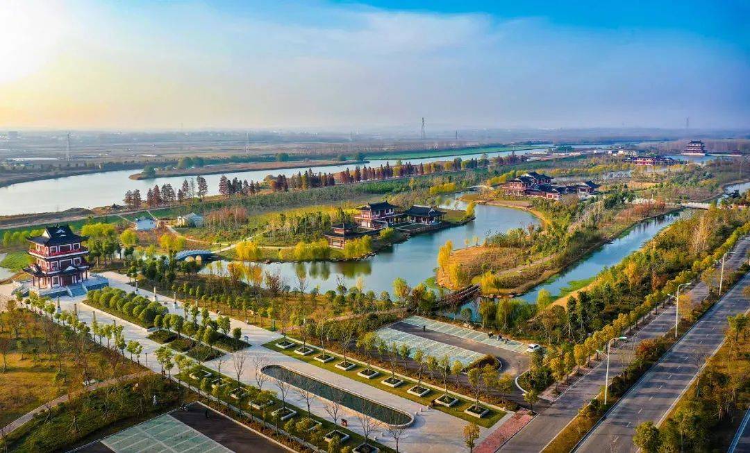 就在现在明光滨河湿地九道湾真美