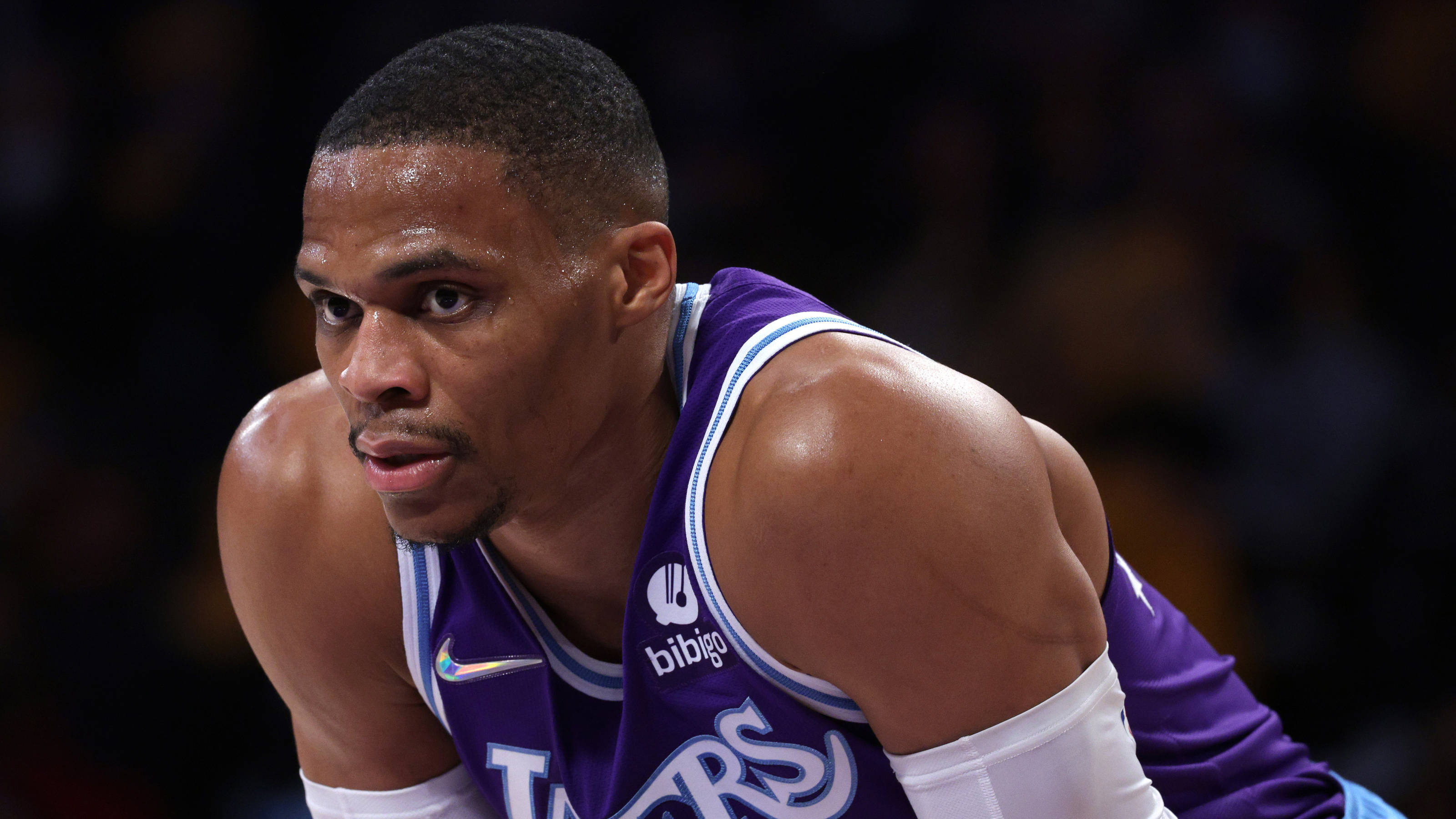 湖人拒为交易弃资产更难买断,球迷:为新帅担忧_赛季_主教练_戴维斯