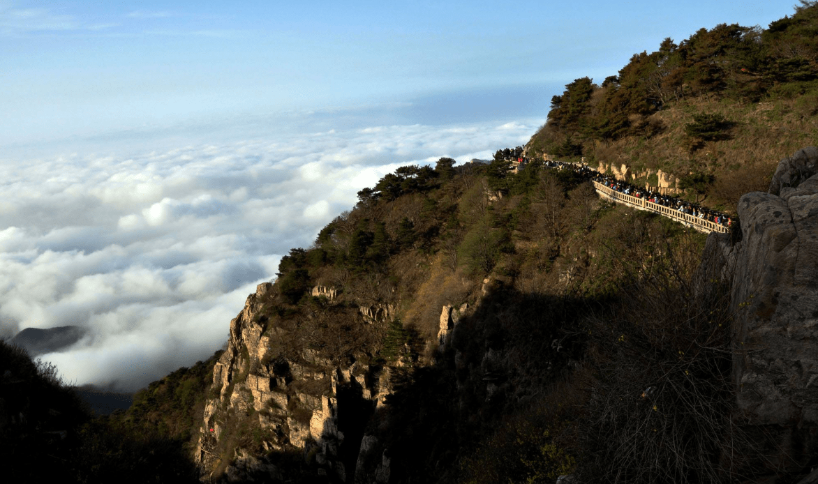 为何泰山不取消“挑山夫”，有缆车却不运货？这三点原因很重要