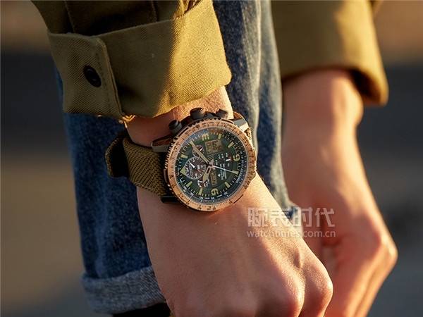 ������ʹ��˧ʮ�������������,��������ͬ��