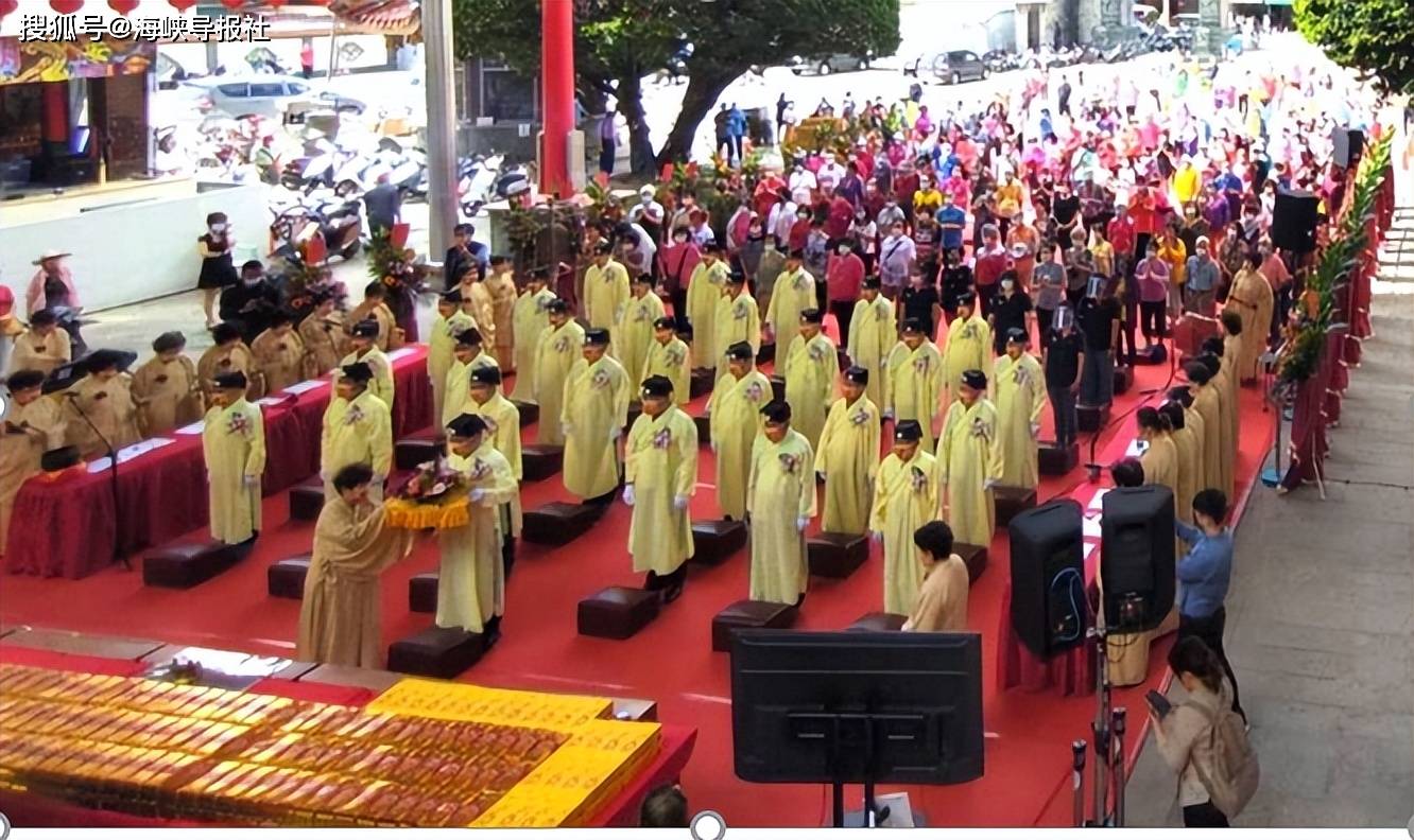 保生大帝雲謁祖登場臺灣信眾向漳州慈濟祖宮祭拜盼疫情早日結束