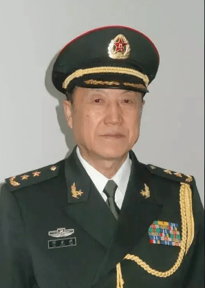 东部战区陆军副司令图片