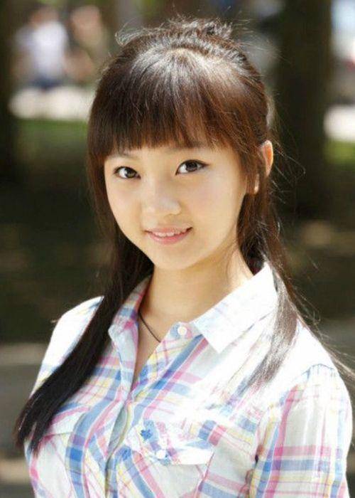 大江南北,当时的名气不是现在苏魏舞和周漾玥这两个小演员可以比拟的