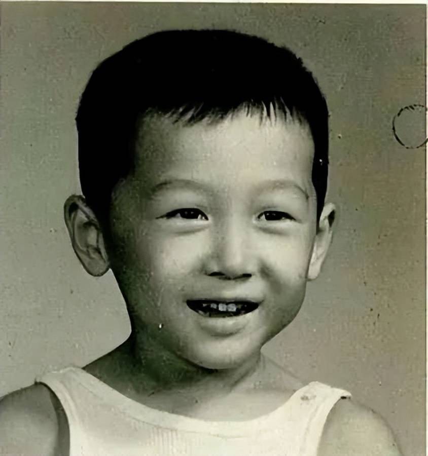 有种"整容"叫陈羽凡离婚,前妻白百何变化不大,他却像换个人_音乐_妈妈