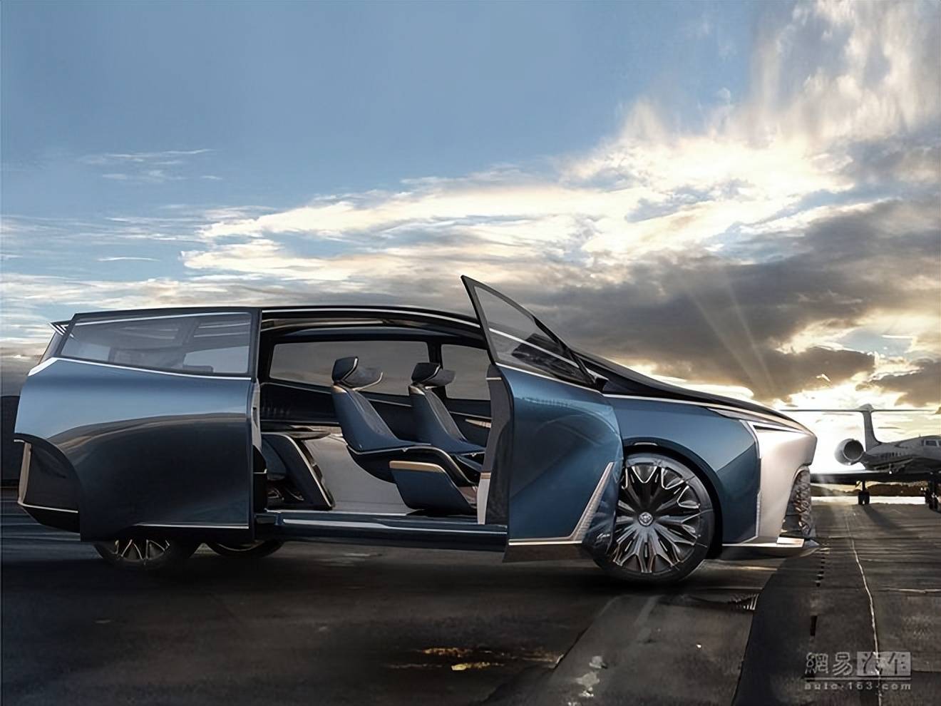 gl8家族的爱马仕别克gl8世纪century首发