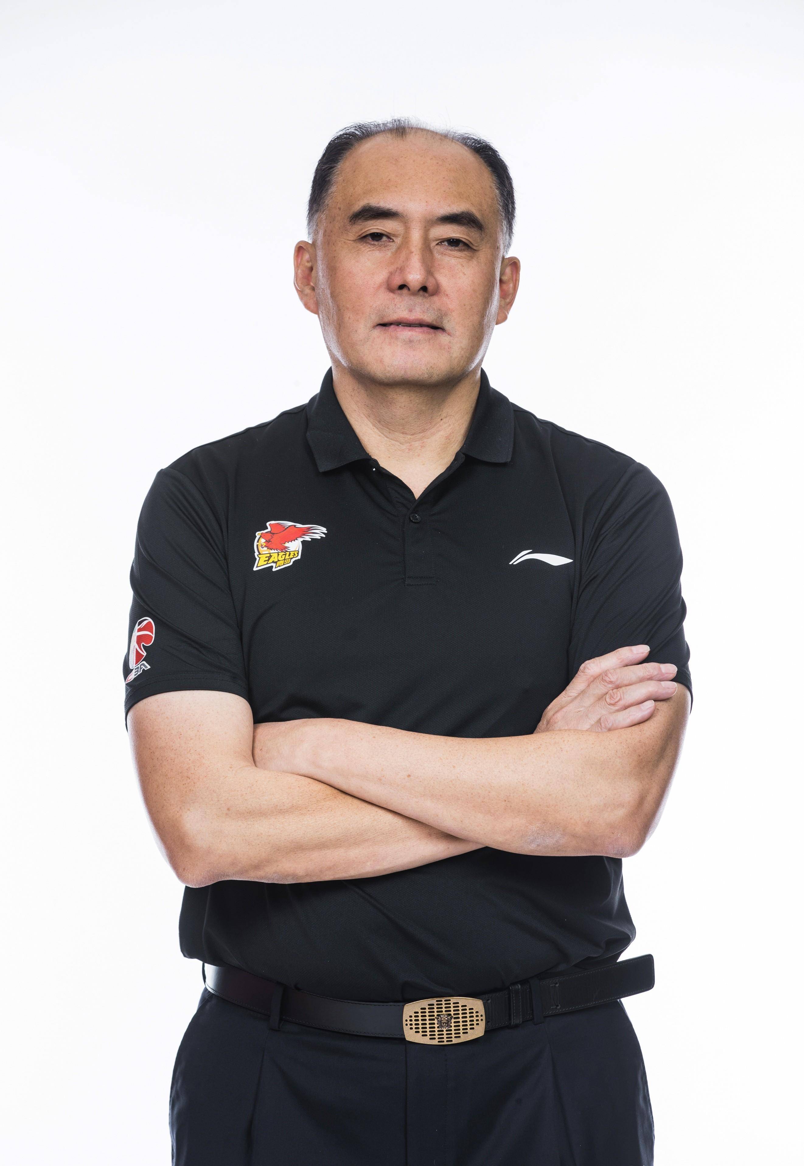 告别青岛出任中国篮协青训总监 张斌:年轻队员成长让我欣慰_国家男篮