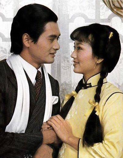 林青霞电影《梦中人》,台最美的女星林青霞和香港最帅的男星发哥合作