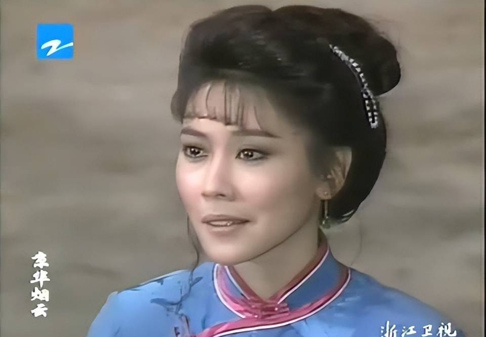 官晶华我最对不起的就是沈殿霞因为是我让她和郑少秋分手