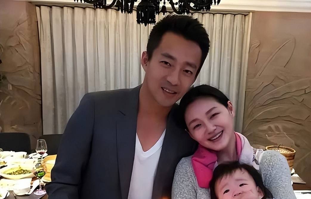 汪小菲称求大家多说她的好话 来自搜狐网