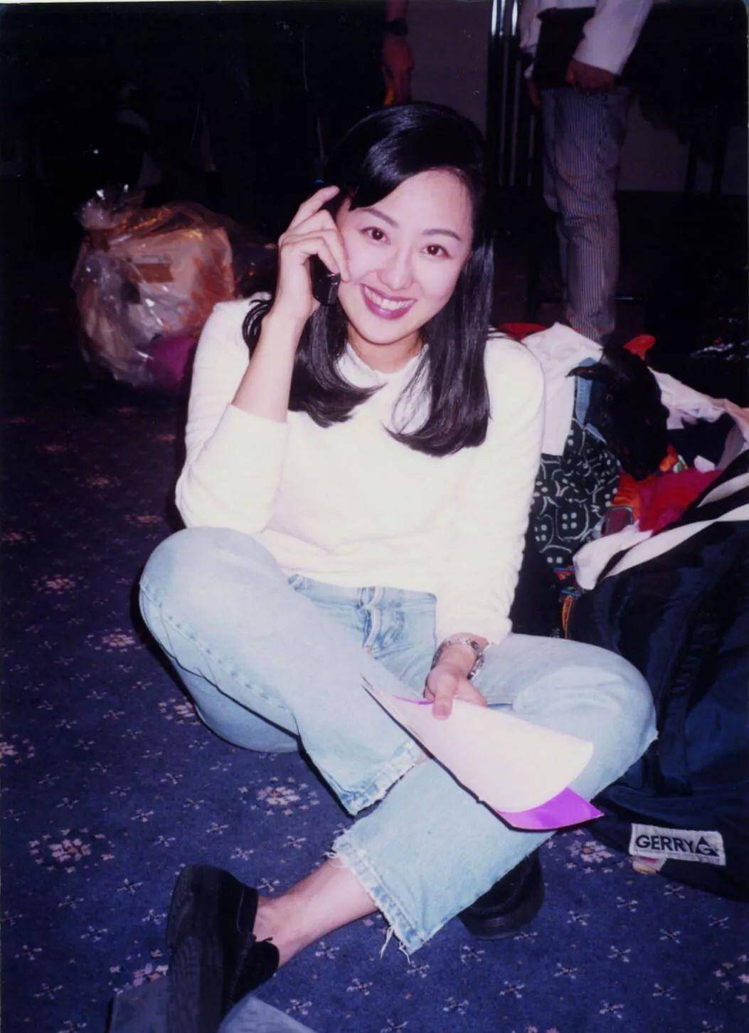 原创章小蕙30岁花光两个男人家产靠卖二手衣还债58岁仍时尚