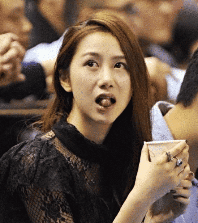 原创孙悦首次回应偷笑门转型方向曝光名宿或介入孙悦或迎回娇妻