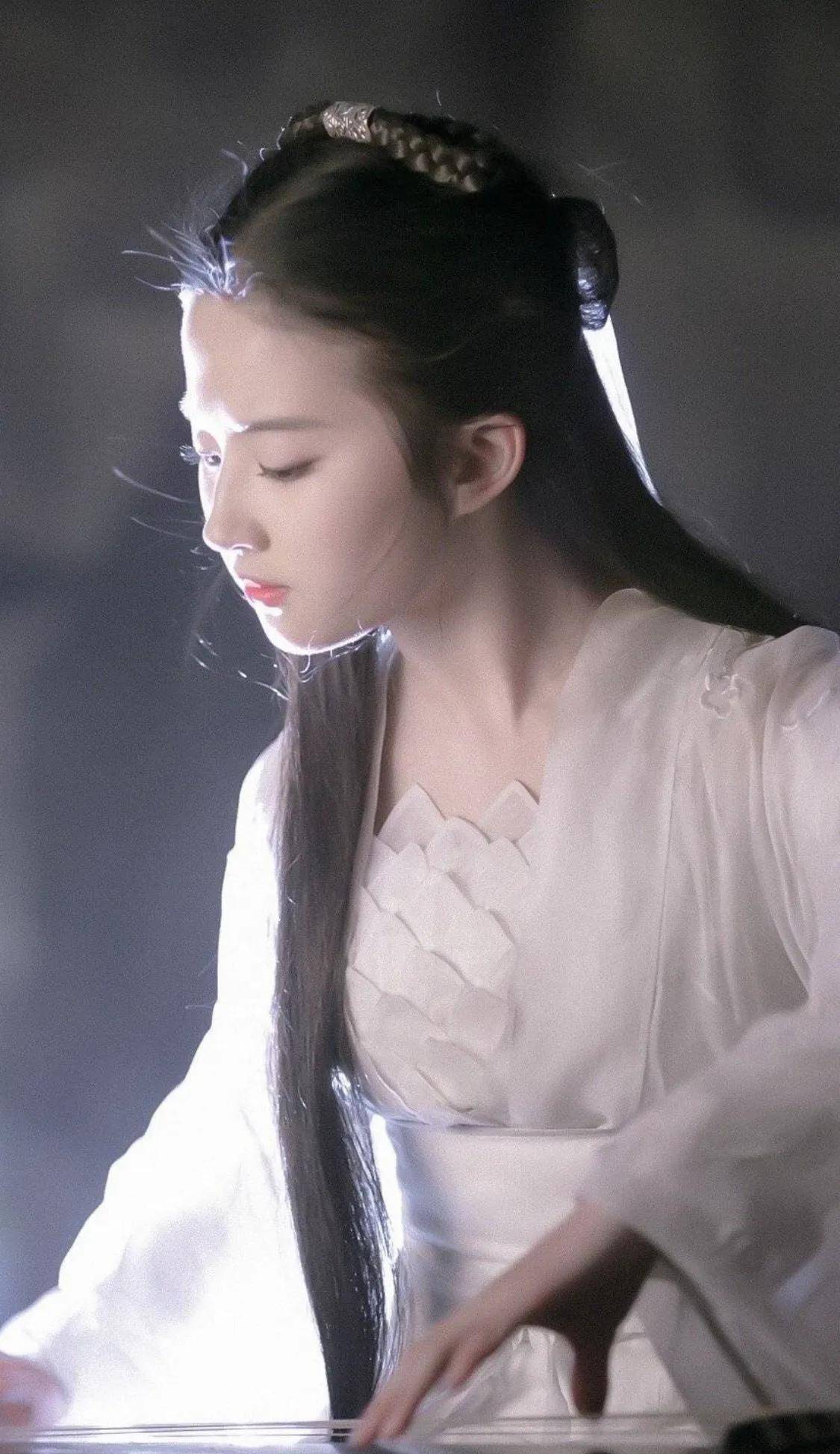 原创独立自信谦逊美丽刘亦菲每一刻都美的大方得体神采奕奕