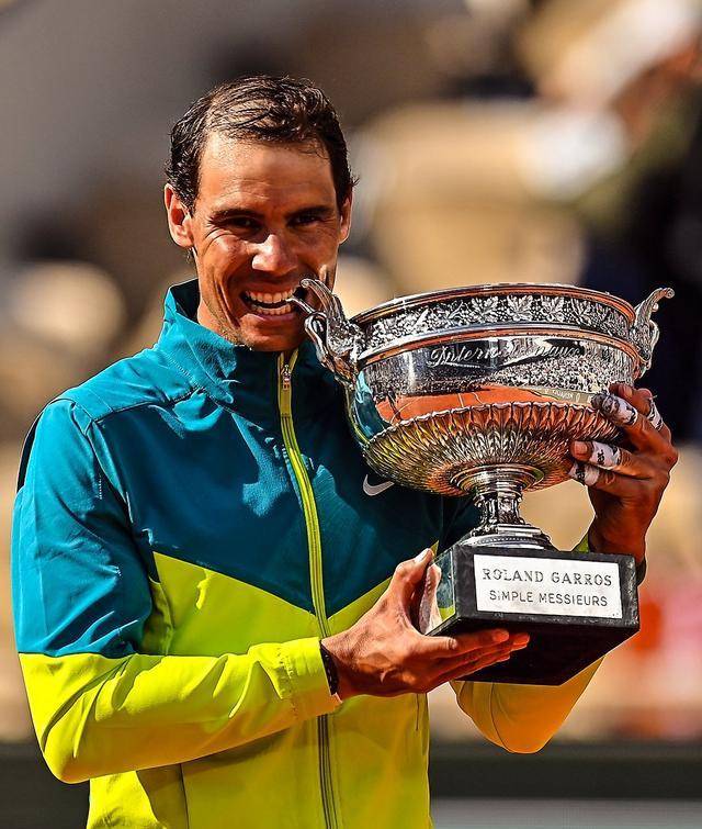 原创纳达尔第14次收获法网冠军36岁成法网男单冠军年纪最大记录