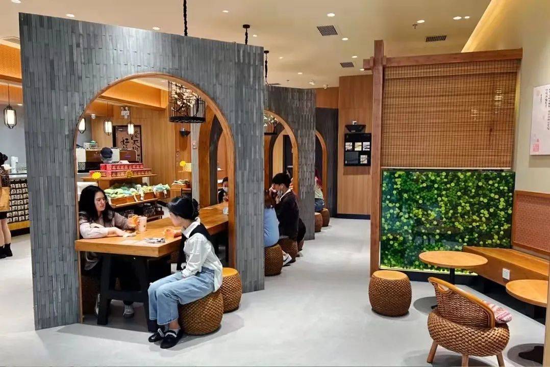 被年轻人捧起来的新式茶馆的n种打开方式