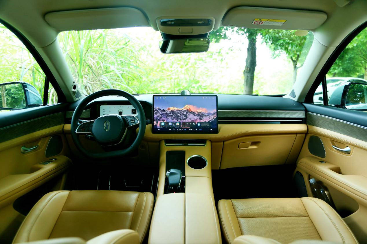 不止华为背书,试驾赛力斯问界m5_搜狐汽车_搜狐网