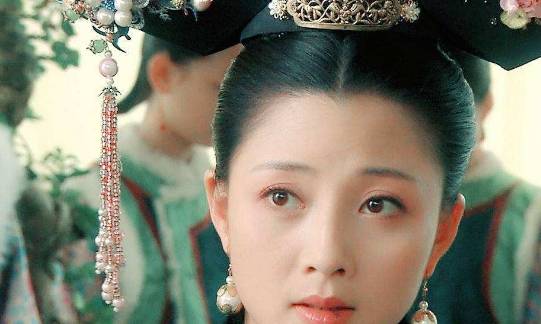 原创她虽是皇家家奴出身却成了清朝史上唯一一个生出皇帝的嫡皇后