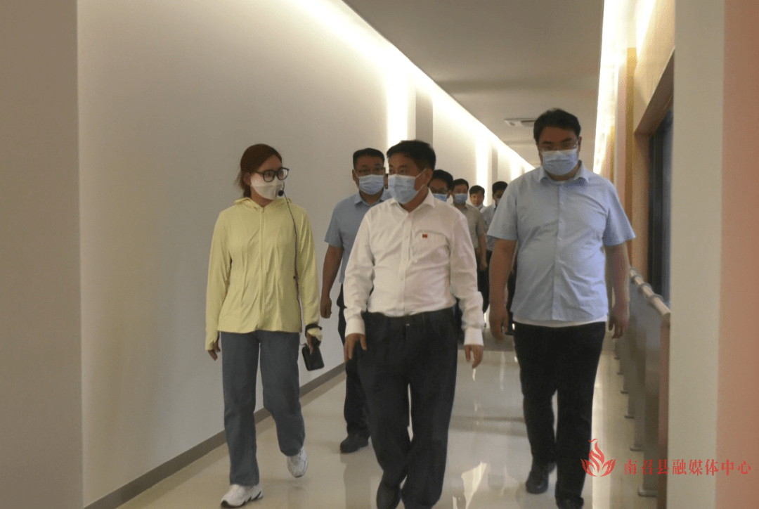 南阳市长王智慧到南召县调研工业项目推进和发展情况_企业_宋兴_万人