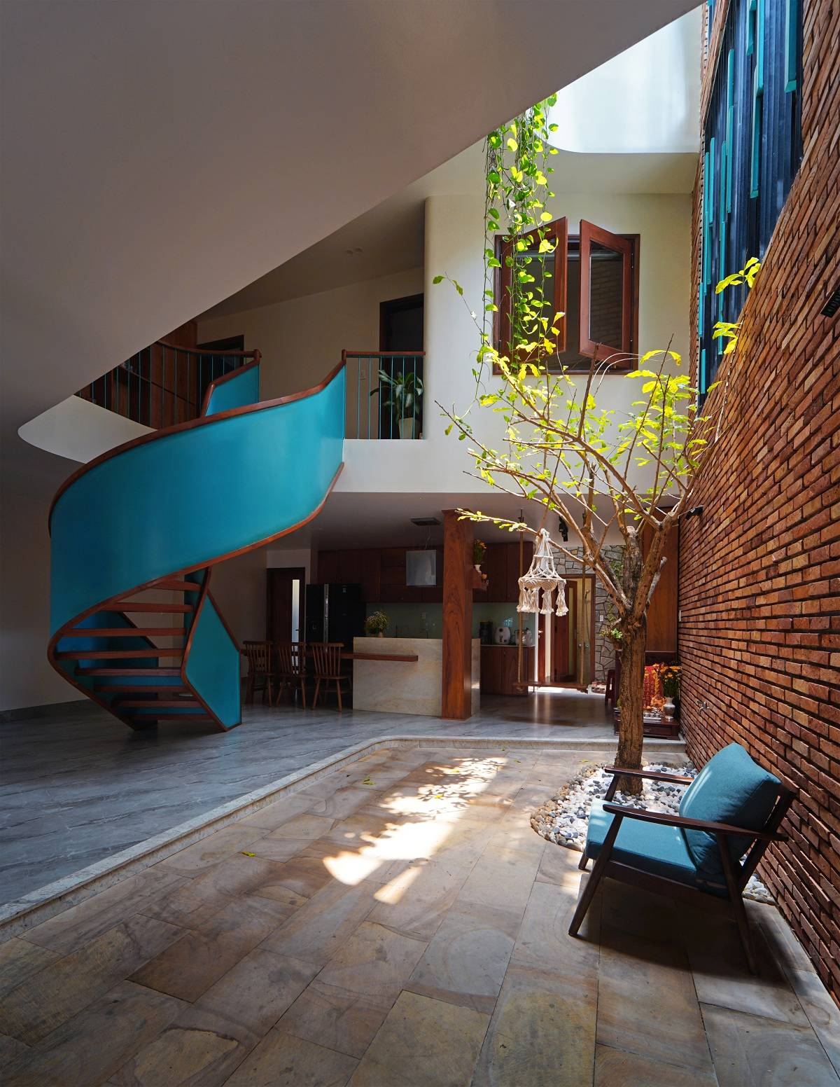 新农村自建别墅设计施工 红砖外墙的工业风设计 独特而亮眼_建筑_风格