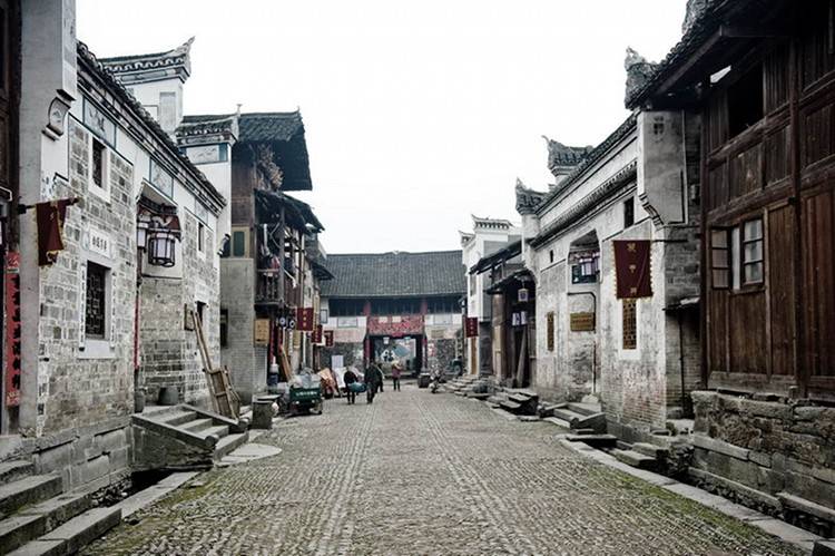 贵州一古朴小众的古城，内部民居多为徽派建筑，还有不少明清古庙