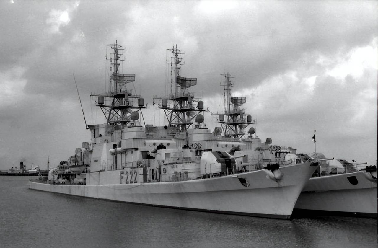 德国现代战舰图片