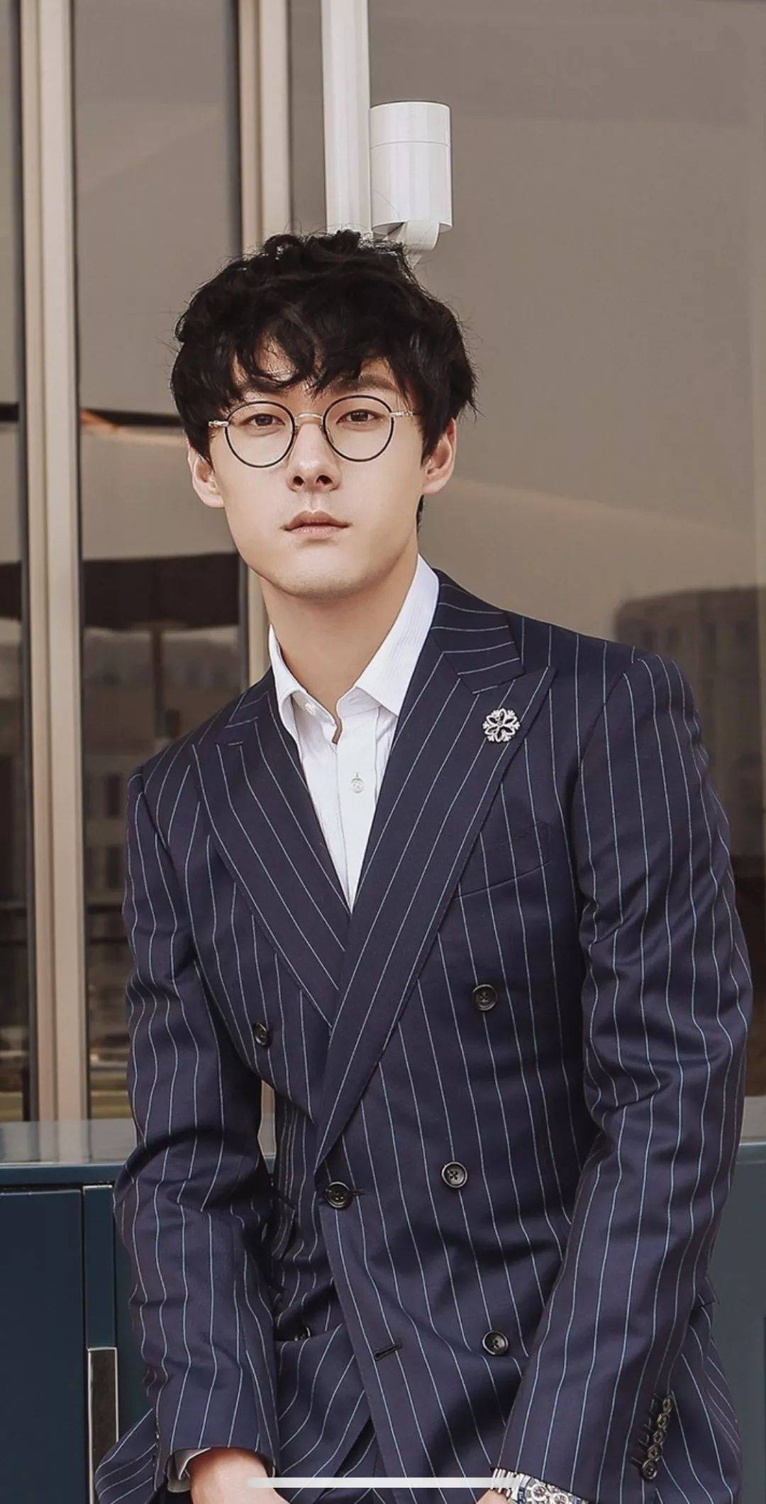 张雨剑吴倩带女儿出游男方挨骂立好爸爸人设去年被拍抱神秘女