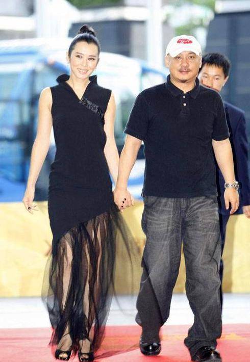 花心的王全安:6任女友全是大美女,各个娇艳性感让人眼馋_孔琳_北电