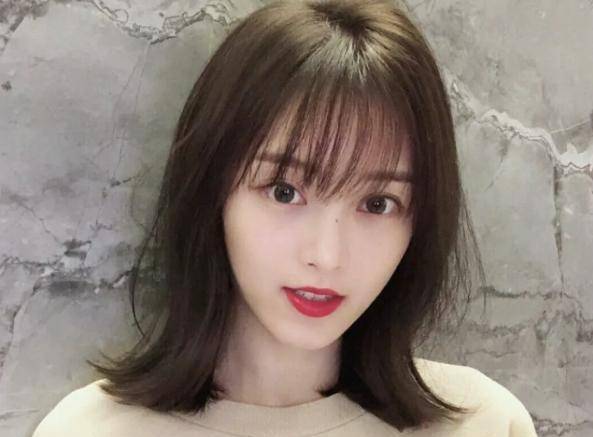 原创空气刘海今年不流行了这4种刘海女明星都在弄看着高级还减龄
