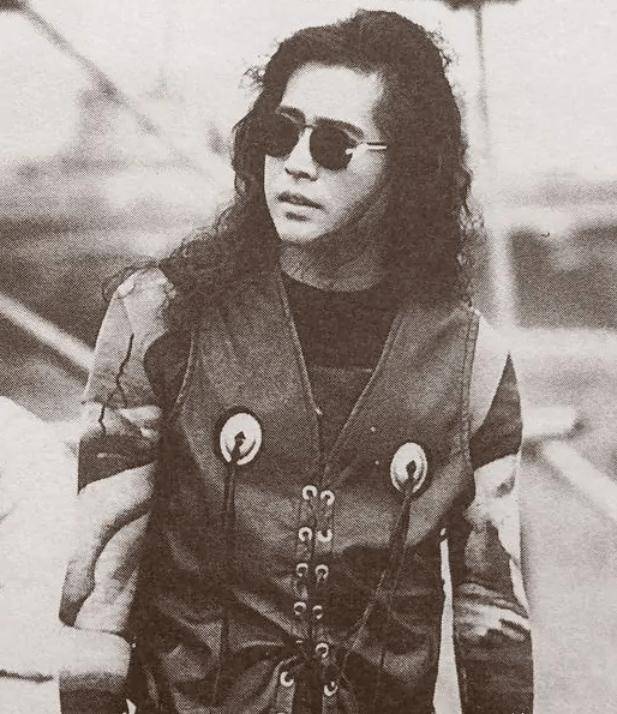 原创方美芳为爱自残跳楼逼走王祖贤齐秦终不回心娶小24岁陈丽雅