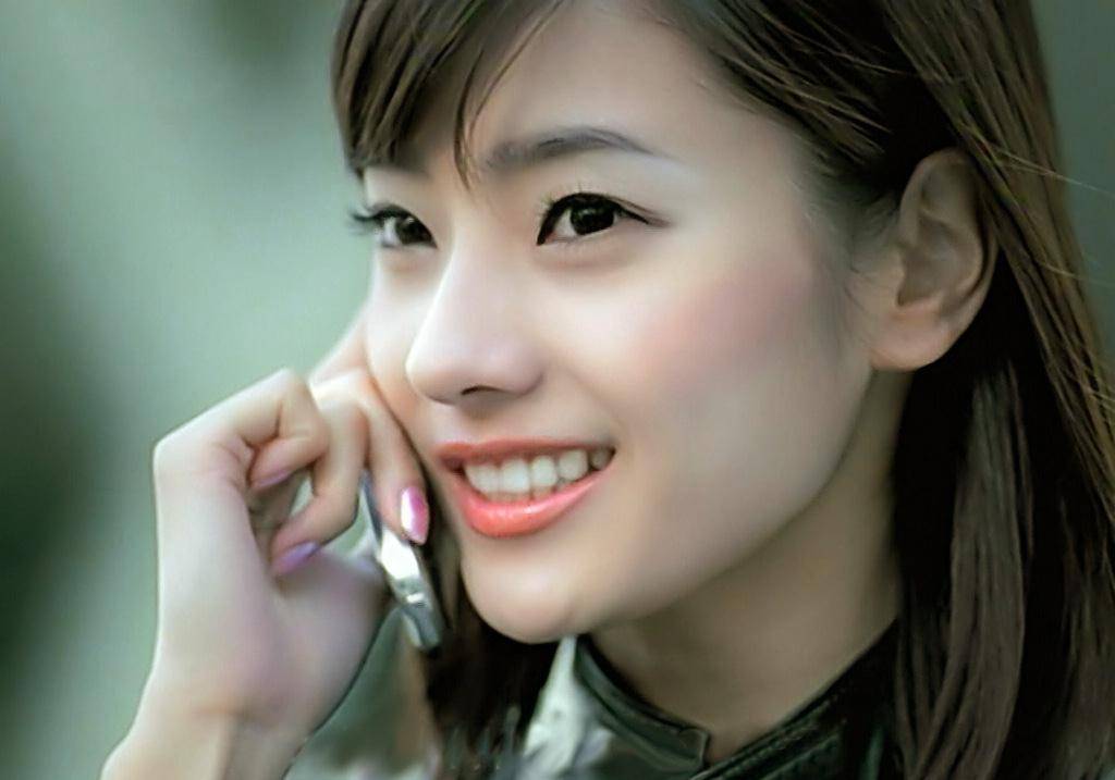 比起《豪杰春香》,这部剧才是韩彩英的"美貌上线"吧