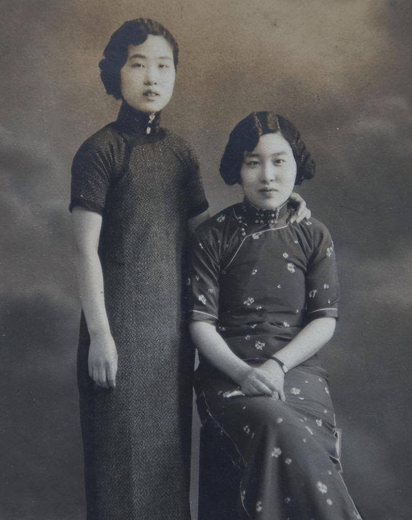 民国妓女讲述,妓院规矩:老鸨每天晚上都去房间敲地面_康素娟_康素珍_客人
