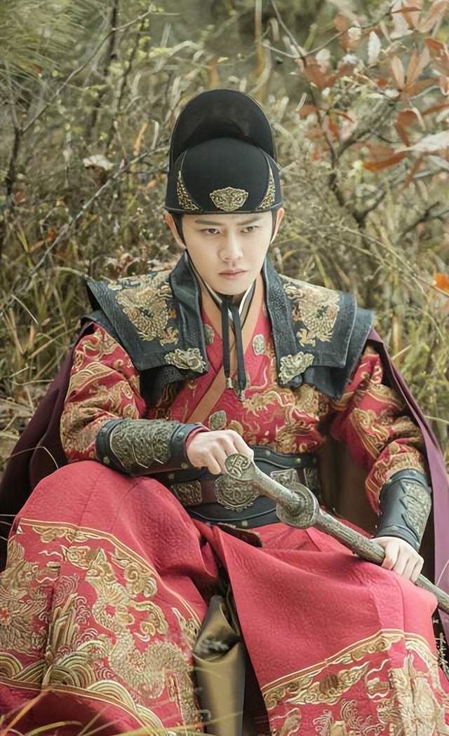 十位公认的80后古装美男,清新俊逸仪表不凡,扮相几乎无差评