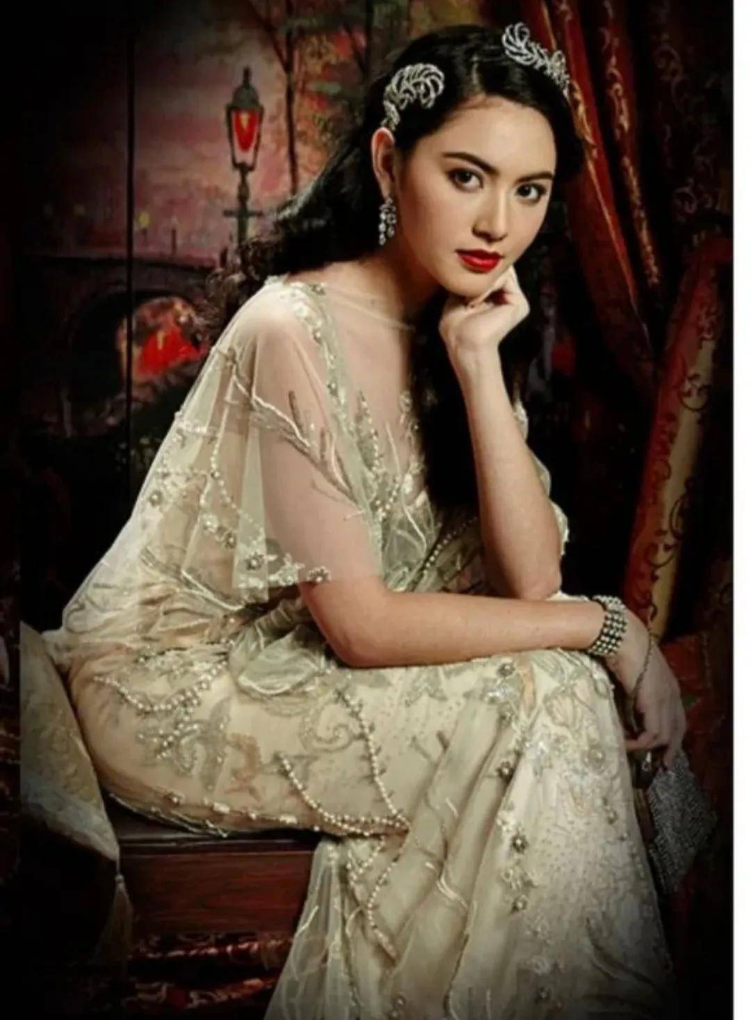 看"泰国第一神颜"黛薇卡61霍内的5部电影,身心舒畅_kwan_工作_riam