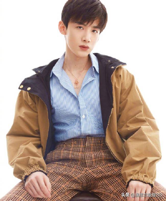 原创迪丽热巴鞠婧祎陈意涵白敬亭当年做书模的明星气质和现在差好多