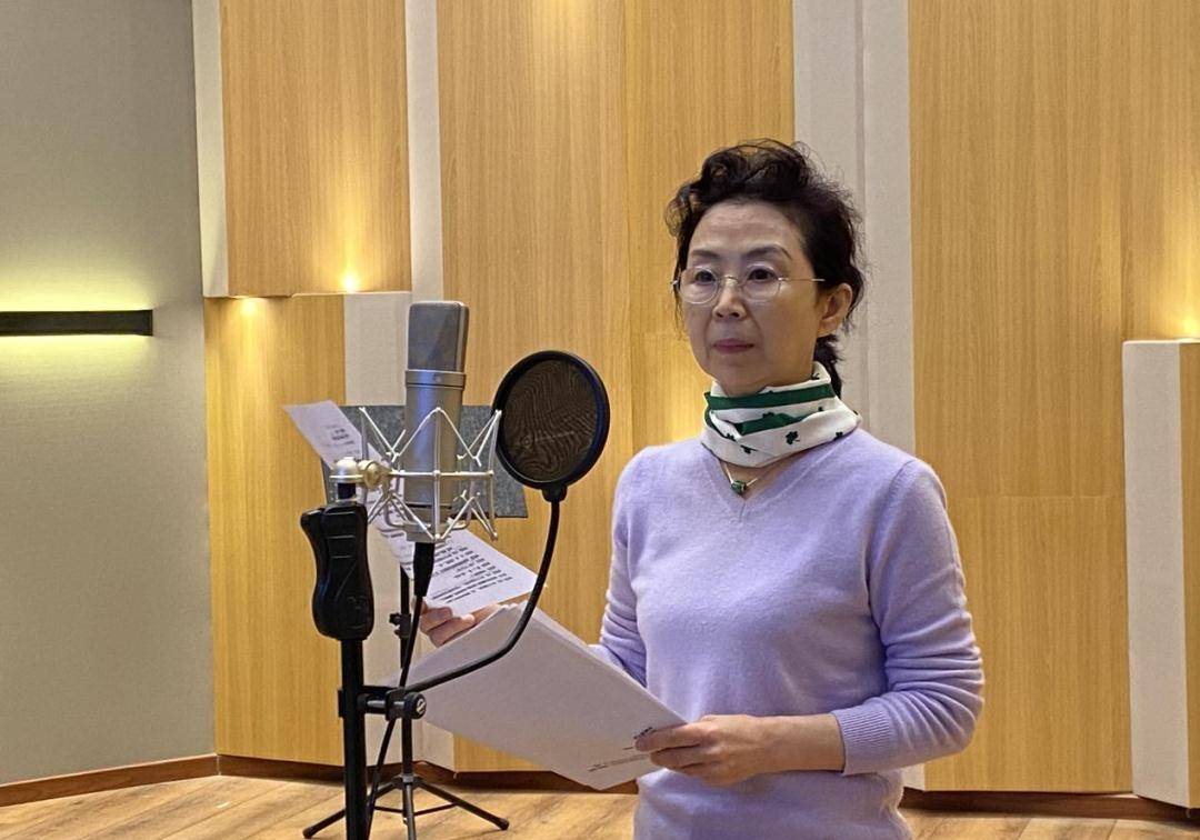《我是妈妈》于5月8日在北京录制,特邀国家一级配音演员廖菁出演
