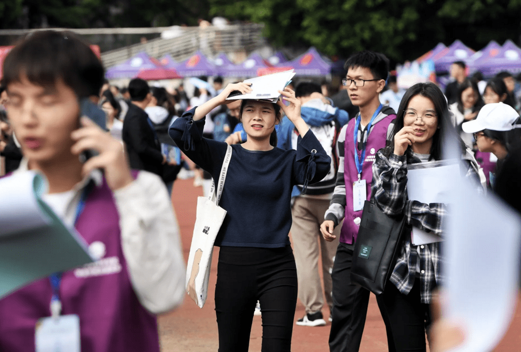 浙江金融职业学院校花图片